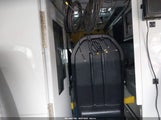 Chevrolet Express Cutaway  Van 1HA6GUC78NN001425 снимка