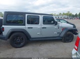 Jeep Wrangler 4-Door Sport Altitude 4X4 1C4HJXDN8PW567031 fotografie