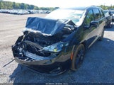 Chrysler Pacifica Touring 2C4RC1FG0LR150001 photo