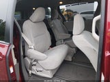 Toyota Sienna Le 8 Passenger 5TDKZ3DC8HS857616 снимка