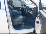 Ram  Tradesman 4X4 6'4 Box 1C6RR7FG8JS289555 снимка