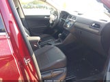 Volkswagen Tiguan 2.0T Se/2.0T Se R-Line Black/2.0T Sel 3VV3B7AXXMM053417 fotografie