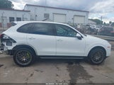 Porsche Cayenne E-Hybrid S Platinum Edition WP1AE2A21JLA72227 снимка