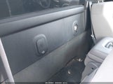 Chevrolet Silverado  Wt 1GCNCNEC2JZ374846 photo