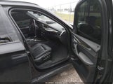 BMW X5 xDrive35I 5UXKR0C37H0X79931 снимка
