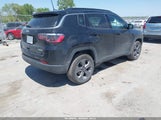 Jeep Compass Latitude Lux 4X4 3C4NJDFB7NT135523 снимка