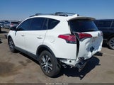 Toyota Rav4 Le JTMZFREV5JJ212094 снимка