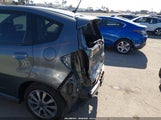 Honda Fit Sport JHMGE8H5XCC026265 снимка
