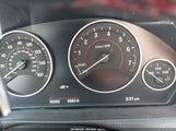 BMW 330I xDrive WBA8D9C54JEM35009 снимка