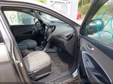 Hyundai Santa Fe Sport 2.4L 5XYZUDLB1JG529615 photo