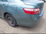 Toyota Camry Le 4T1BE46K49U830413 снимка