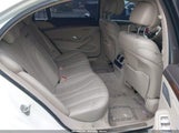 Mercedes-Benz S 550 WDDUG8CBXEA049285 снимка