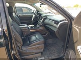 Chevrolet Suburban Lt 1GNSKHKC9JR223327 fotografie