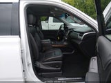 Chevrolet Suburban Lt 1GNSKHKC6JR403980 fotografie