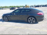 Porsche Panamera 4 WP0AA2A75CL072582 fotografie