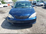 Toyota Camry Le 4T1BE32K63U647845 снимка