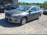 Ford Focus Titanium 1FAHP3J21CL328925 fotografie