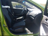 Hyundai Accent Gs KMHCT5AE3CU002653 снимка