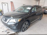 Nissan Pathfinder Platinum 5N1DR2MM7HC670733 fotografie