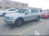 Volkswagen Tiguan 2.0T Se/2.0T Se R-Line Black/2.0T Sel 3VV3B7AX2LM032012 photo
