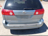 Toyota Sienna Xle 5TDYK4CC7AS328749 снимка