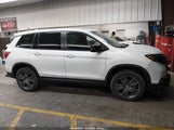 Honda Passport Awd Ex-L 5FNYF8H53MB004826 photo