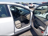 Ford Focus Se 1FAHP3K27CL251184 снимка
