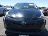 Toyota Prius Four JTDKARFU6G3020752 снимка