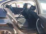 BMW 320I xDrive WBA8E5G50GNT93026 fotografie
