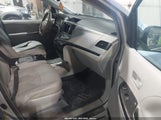 Toyota Sienna Le V6 8 Passenger 5TDKK3DCXES433869 fotografie