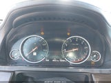 BMW 750Li WBAYE8C57FD782449 fotografie