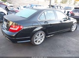 Mercedes-Benz C 250 Sport WDDGF4HB1EA926862 fotografie