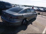 Volkswagen Jetta 1.4T R-Line/1.4T S/1.4T Se 3VWC57BU2KM206313 снимка