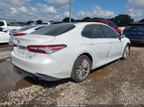 Toyota Camry Xle 4T1B11HK8JU052936 photo