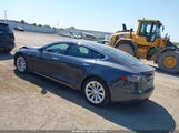 Tesla Model S 100D/75D/Long Range/Standard Range 5YJSA1E22KF347601 fotografie
