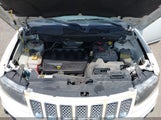 Jeep Compass Latitude 1C4NJDEB4GD542239 fotografie