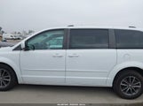 Dodge Grand Caravan Sxt 2C4RDGCG4HR685831 снимка