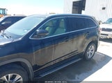 Toyota Highlander Xle V6 5TDKKRFH8FS095837 снимка
