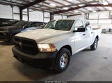 Ram  Classic Tradesman 4X4 5'7 Box 1C6RR7KG9KS651447 fotografie