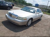 Lincoln Town Car Signature 1LNHM82W23Y617019 photo