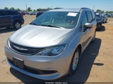 Chrysler Voyager Lxi 2C4RC1DG3MR566323 снимка
