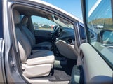 Chrysler Voyager Lxi 2C4RC1DG3MR566323 снимка