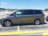 Toyota Sienna Base V6 7 Passenger 5TDZK3DC4CS255792 снимка