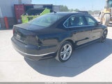 Volkswagen Passat 2.0L Tdi Sel Premium 1VWCN7A39EC043688 photo