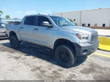 Toyota Tundra Grade 4.6L V8 5TFEM5F18CX043231 fotografie
