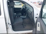 Nissan Pathfinder S 5N1AR18U58C651220 снимка