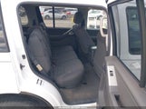 Nissan Pathfinder S 5N1AR18U58C651220 снимка