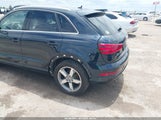 Audi Q3 2.0T Premium Plus WA1GFCFS6FR008903 fotografie