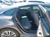 Honda Accord Hybrid Touring 1HGCV3F98JA011041 fotografie