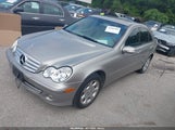 Mercedes-Benz C 240 Luxury WDBRF61JX5A678657 photo